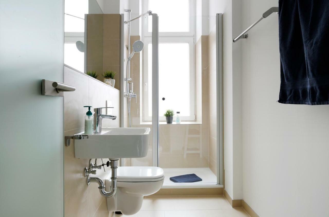 Katz By Rockchair Apartments L Superhost Status L 3 Bedrooms Boxspringbeds 2 Bathrooms In City Center - Cozy Family & Business Flair Welcomes You! Berlin Exterior photo